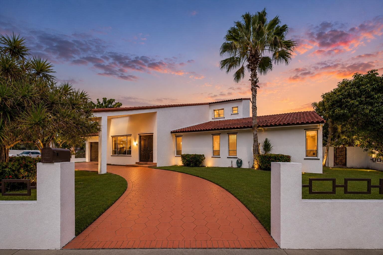 Driveway Entry