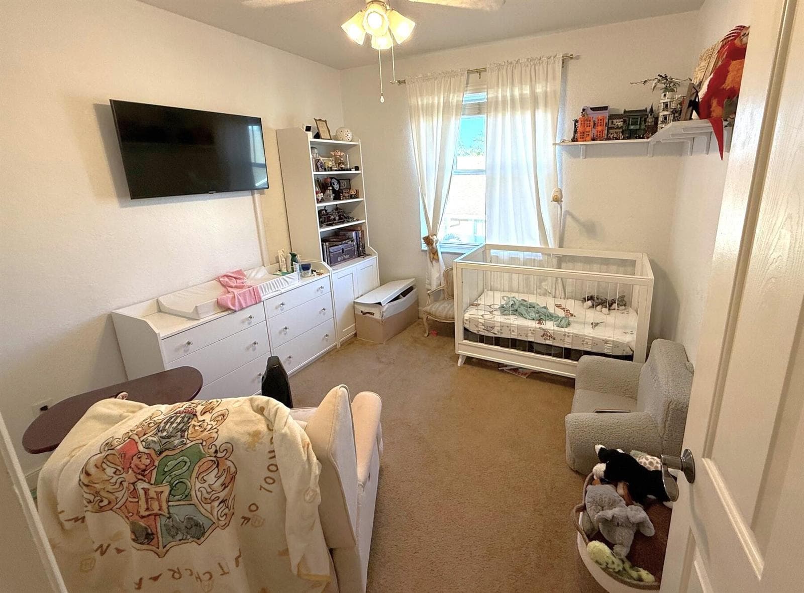 guest bedroom