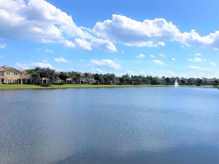 cityside lake