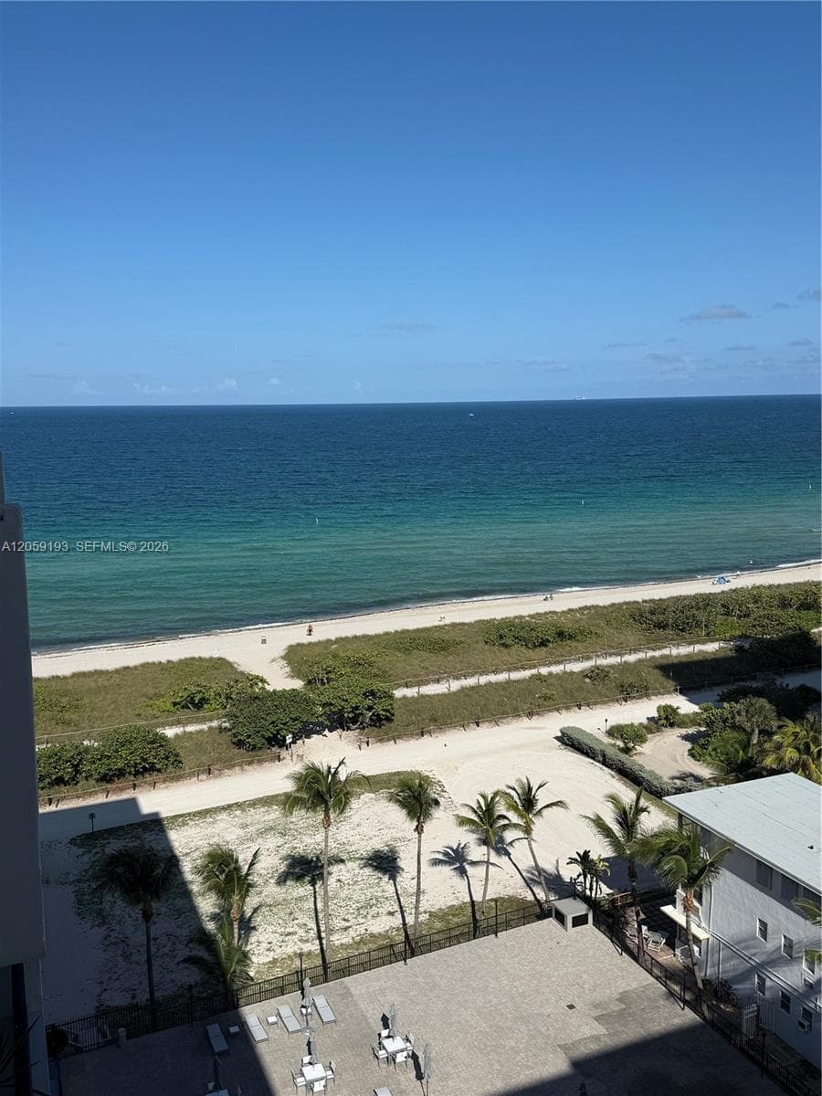 MANATEE CONDO · #1101 in Surfside - Photo 18