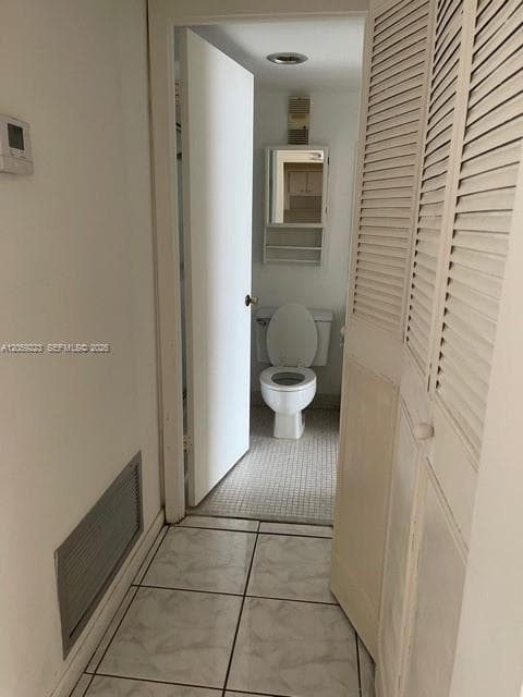 WILSHIRE CONDO · #702W in Miami - Photo 9