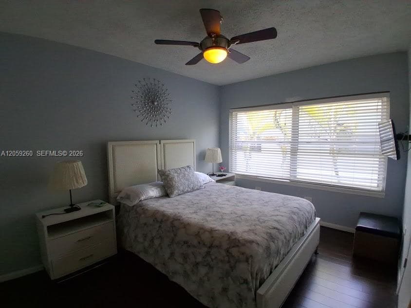 SOBE PHOENIX CONDO · #203 in Miami Beach - Photo 11
