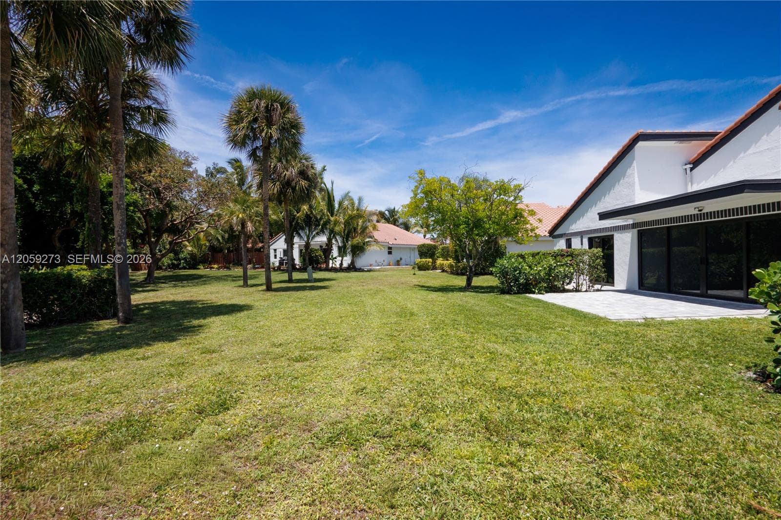 1543 SW 1st Ave photo 43