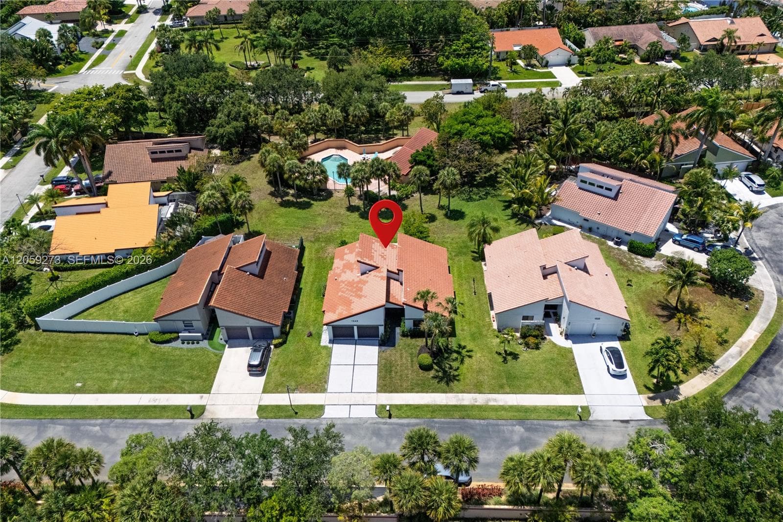 1543 SW 1st Ave photo 29