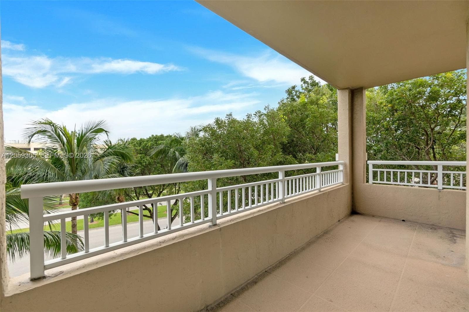 TURNBERRY ON THE GREEN CO · #309 in Aventura - Photo 1