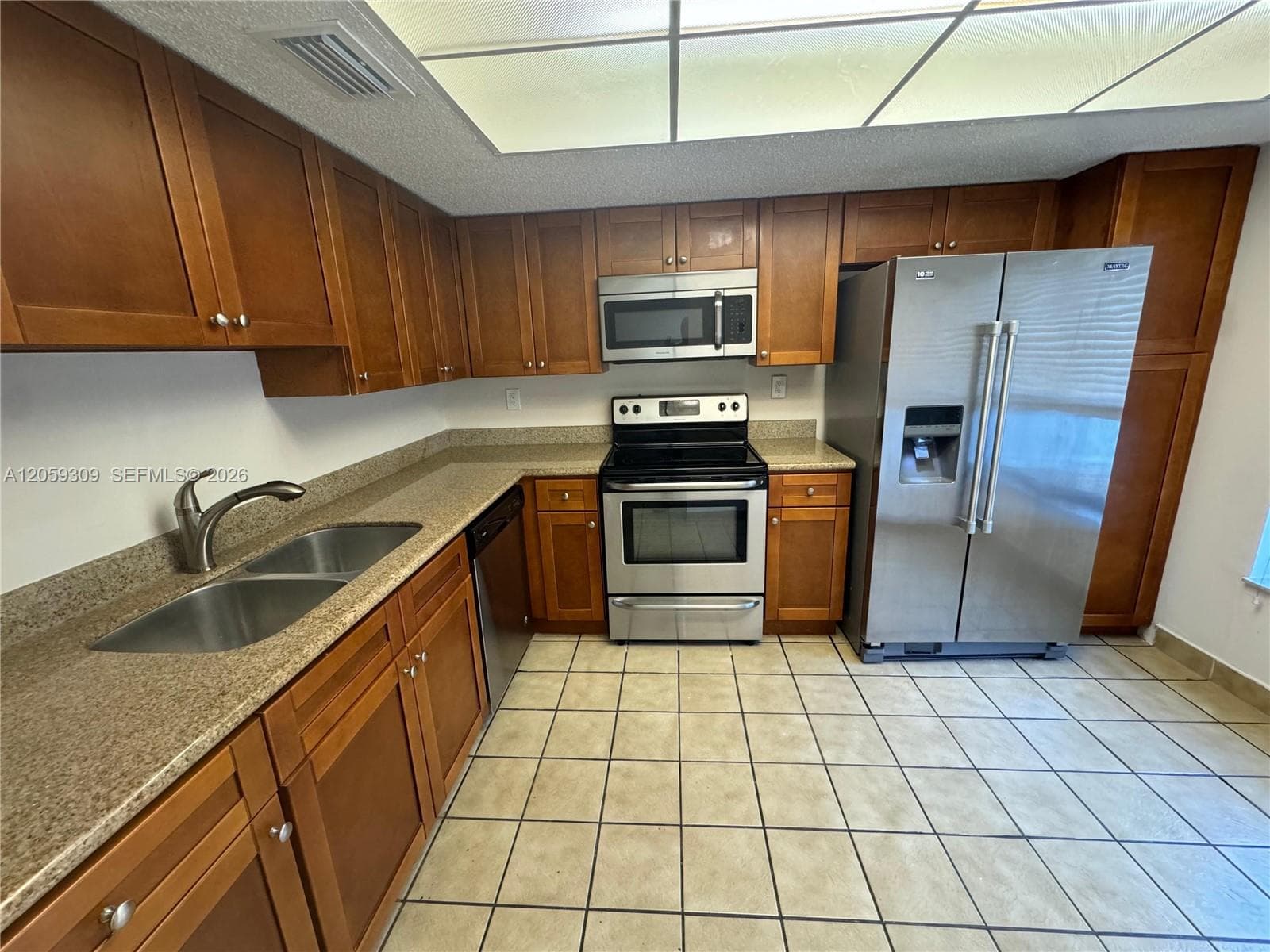 16498 NE 26th Ave #12 photo 14