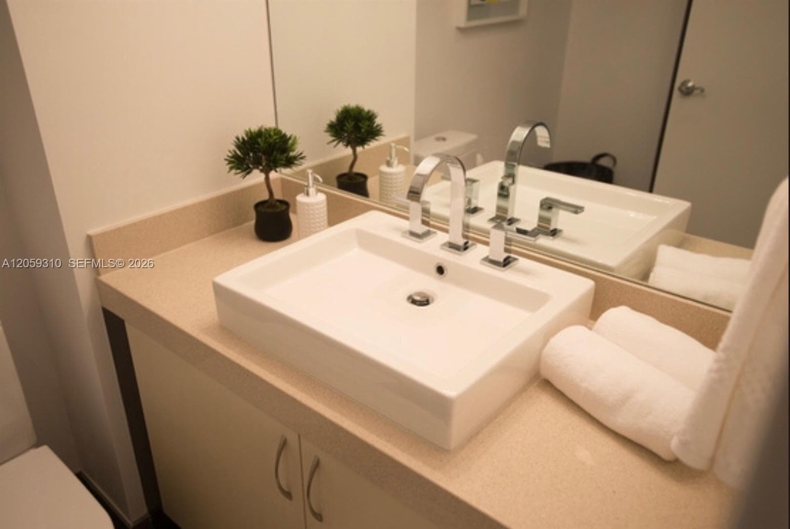 PARK VILLAS CONDO · #6 in Miami Beach - Photo 9