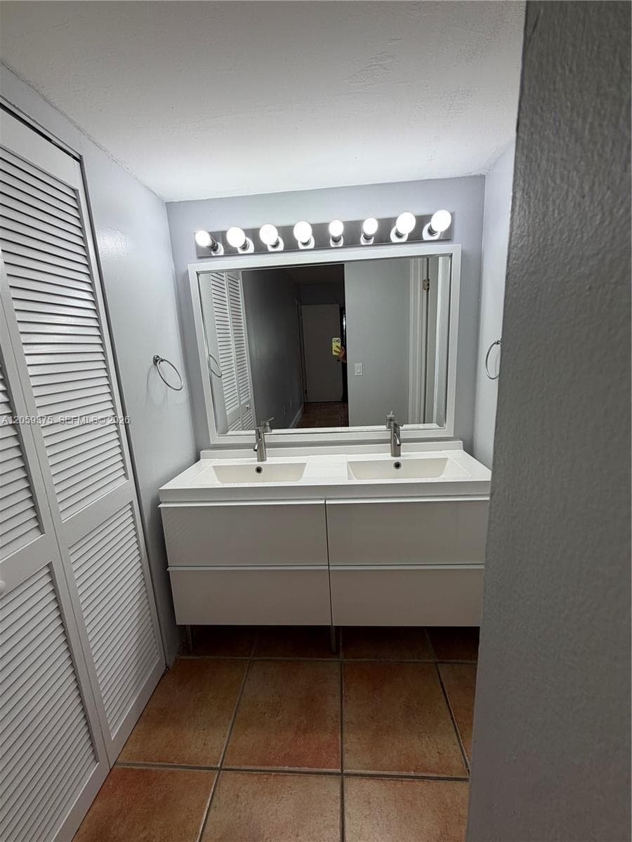 KENLAND BEND NORTH CONDO · #M-209 in Miami - Photo 12