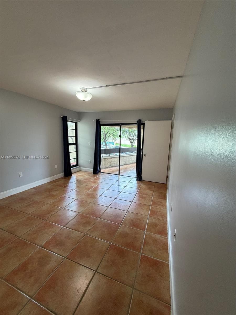 KENLAND BEND NORTH CONDO · #M-209 in Miami - Photo 14