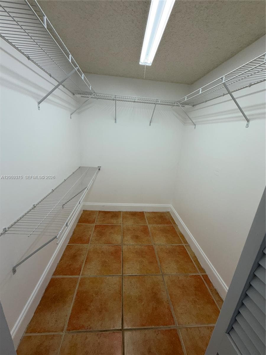 KENLAND BEND NORTH CONDO · #M-209 in Miami - Photo 11