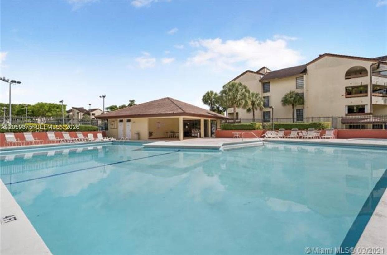 KENLAND BEND NORTH CONDO · #M-209 in Miami - Photo 25