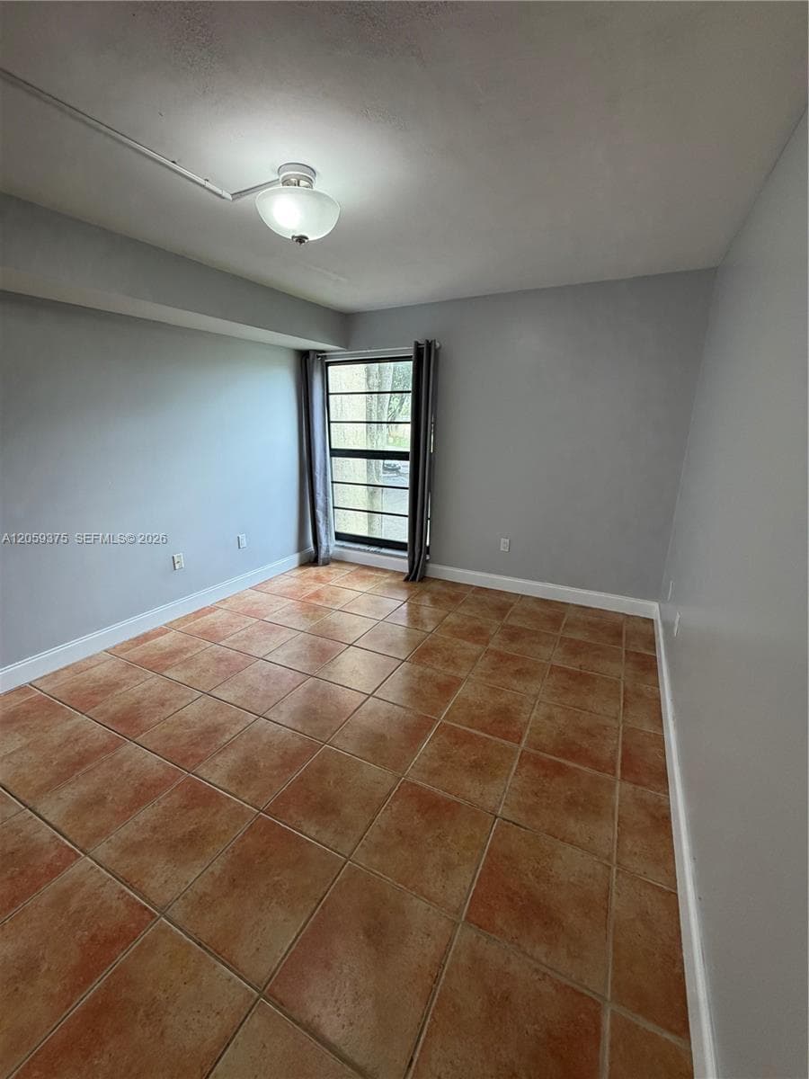 KENLAND BEND NORTH CONDO · #M-209 in Miami - Photo 21
