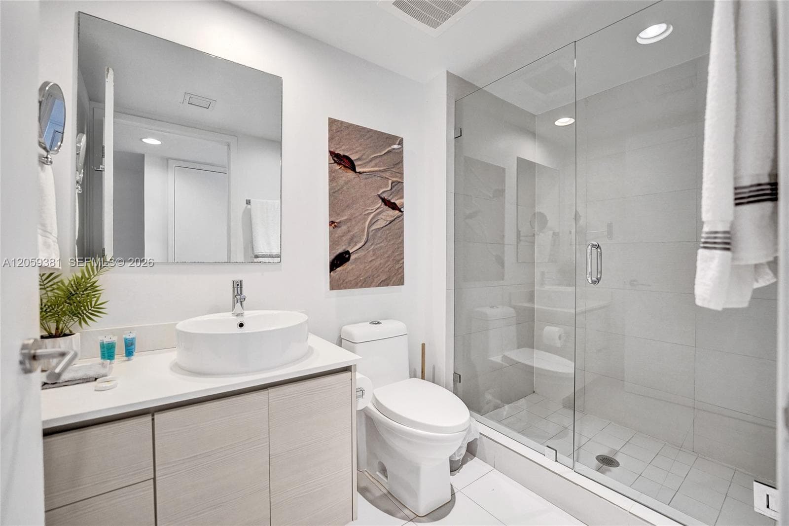 Beachwalk · #R906 in Hallandale Beach - Photo 38