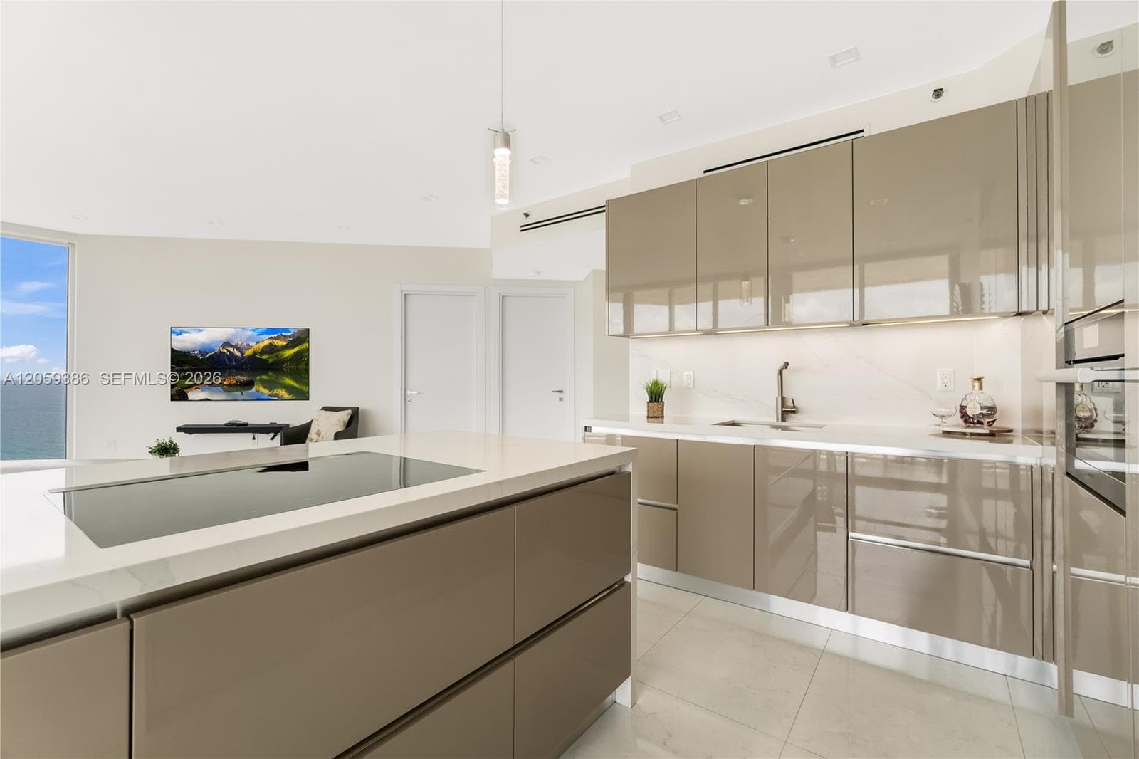 ST TROPEZ OCEAN CONDO · #2404 in Miami Beach - Photo 26