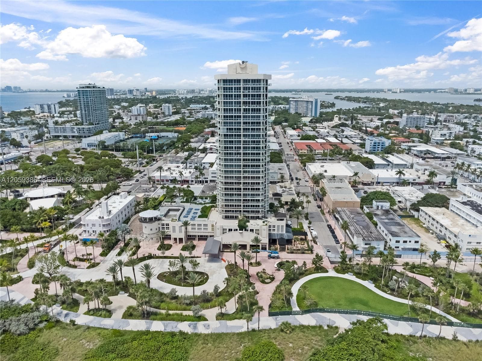 ST TROPEZ OCEAN CONDO · #2404 in Miami Beach - Photo 29
