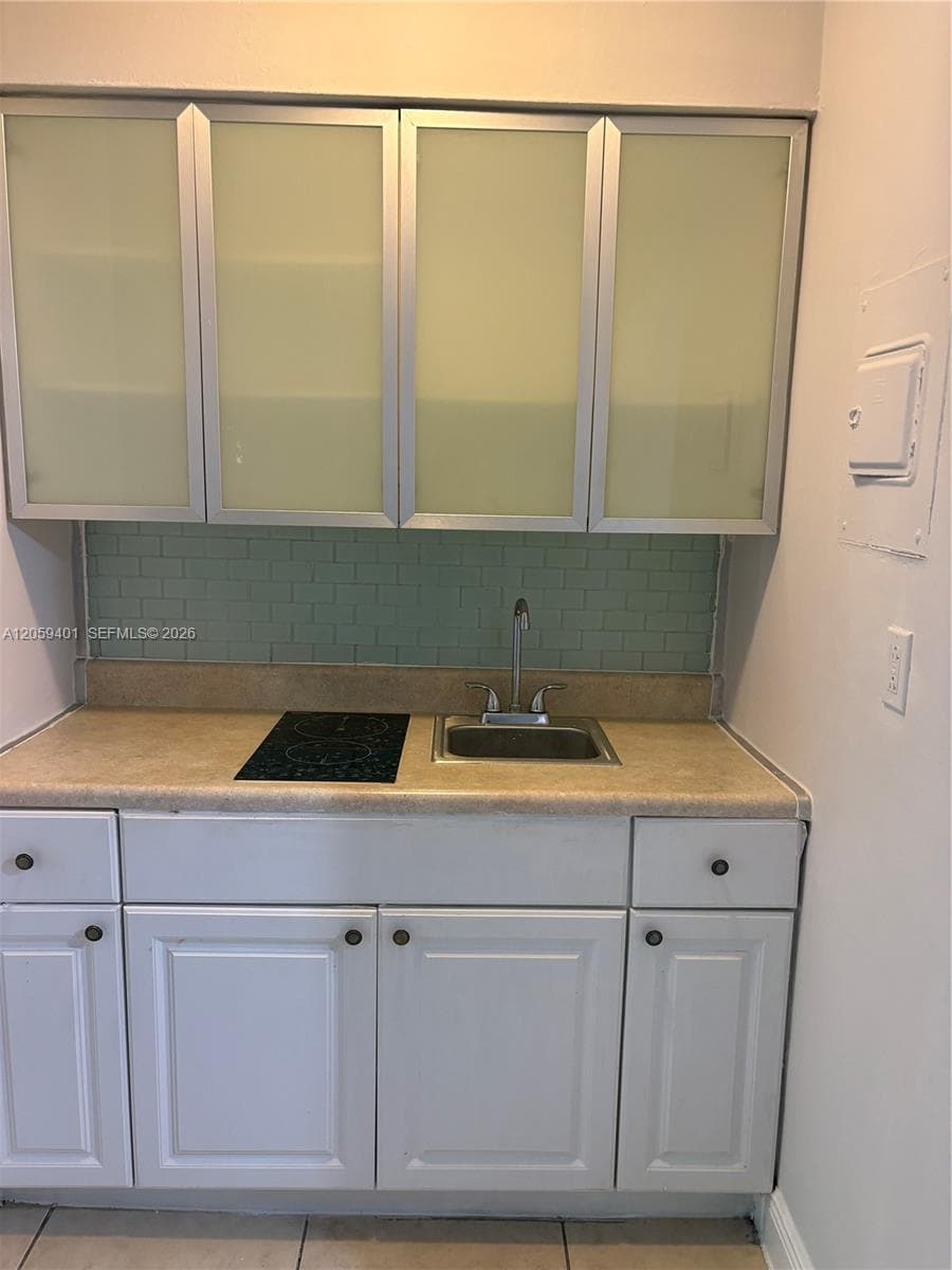 BAYVIEW PALMS CONDO · #214 in North Miami - Photo 2