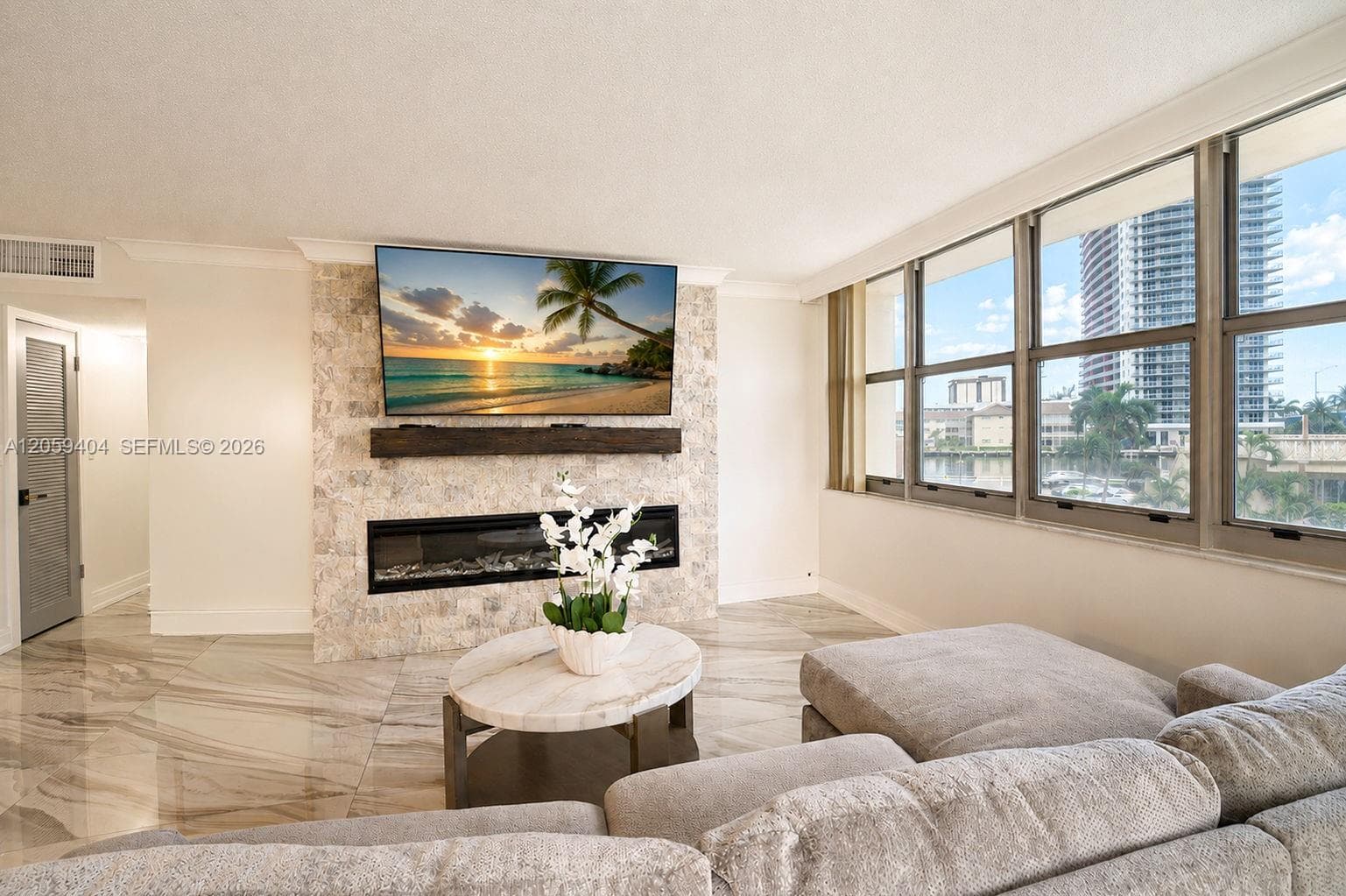 IMPERIAL TOWERS CONDO · #215 in Hallandale Beach - Photo 2