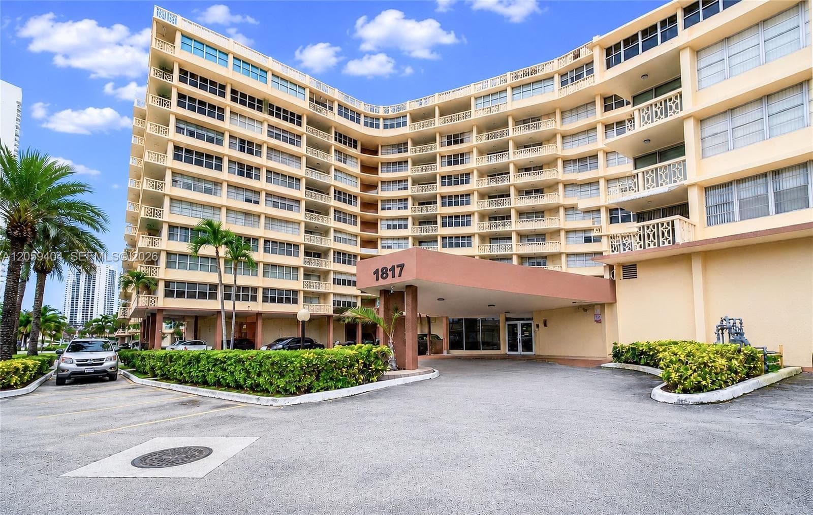 IMPERIAL TOWERS CONDO · #215 in Hallandale Beach - Photo 50