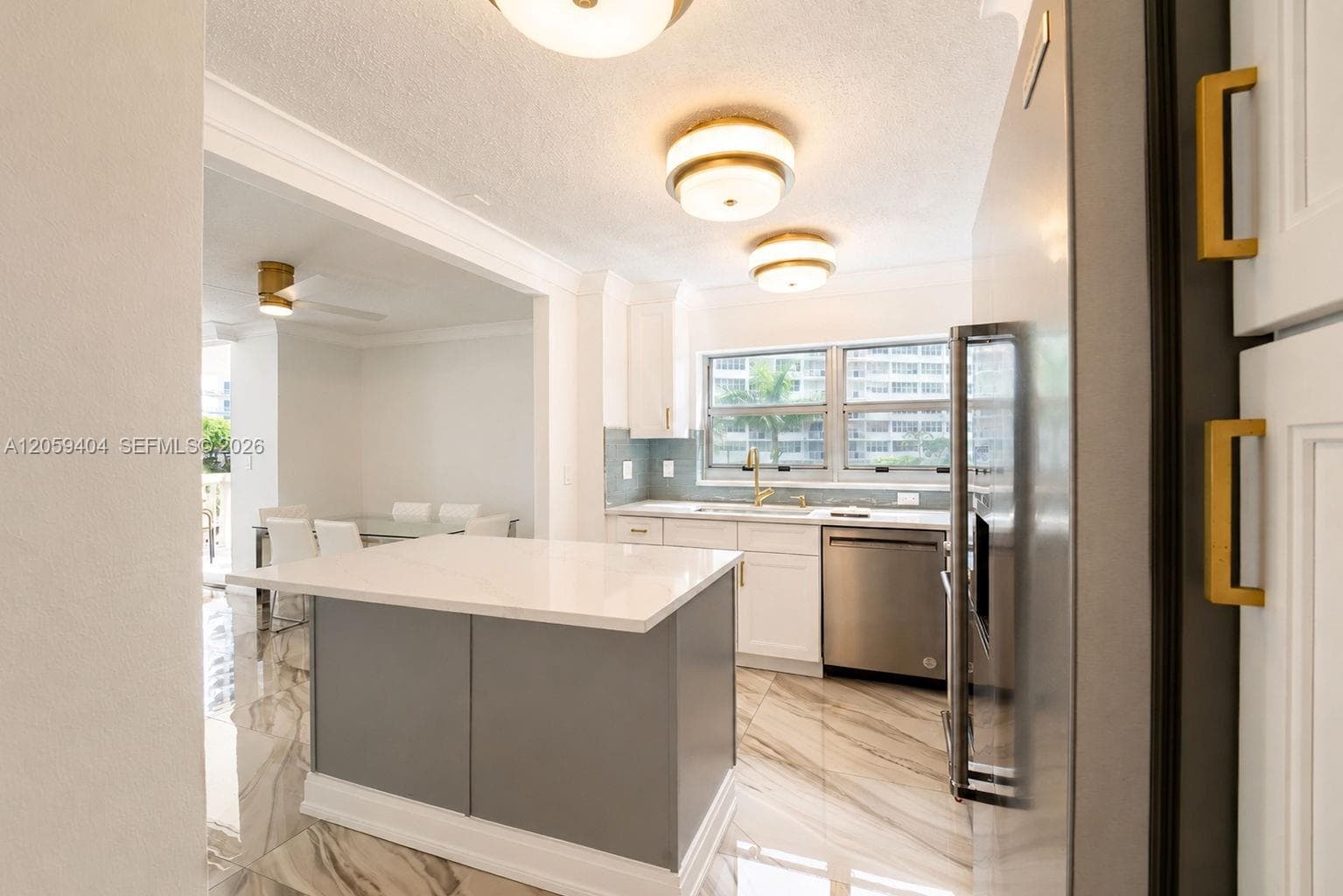 IMPERIAL TOWERS CONDO · #215 in Hallandale Beach - Photo 8