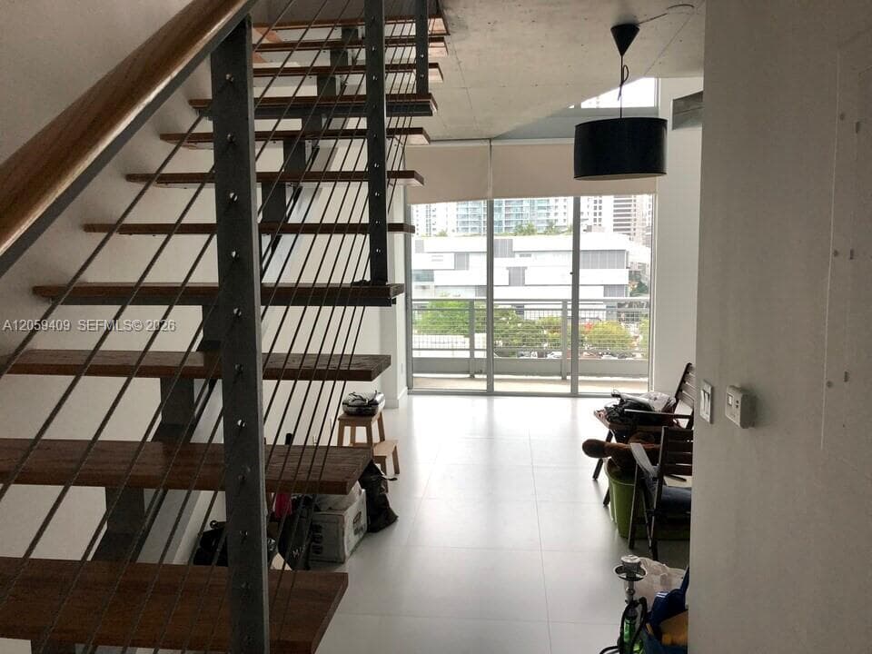 NEO VERTIKA CONDO · #1220 in Miami - Photo 9