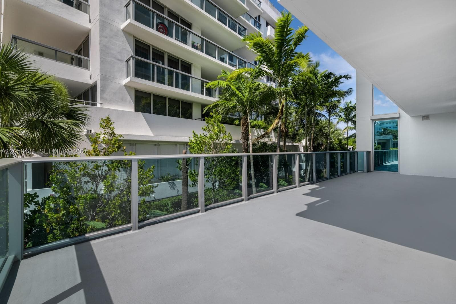 LA BAIA BAY HARBOR ISLAND · #212 in Bay Harbor Islands - Photo 29