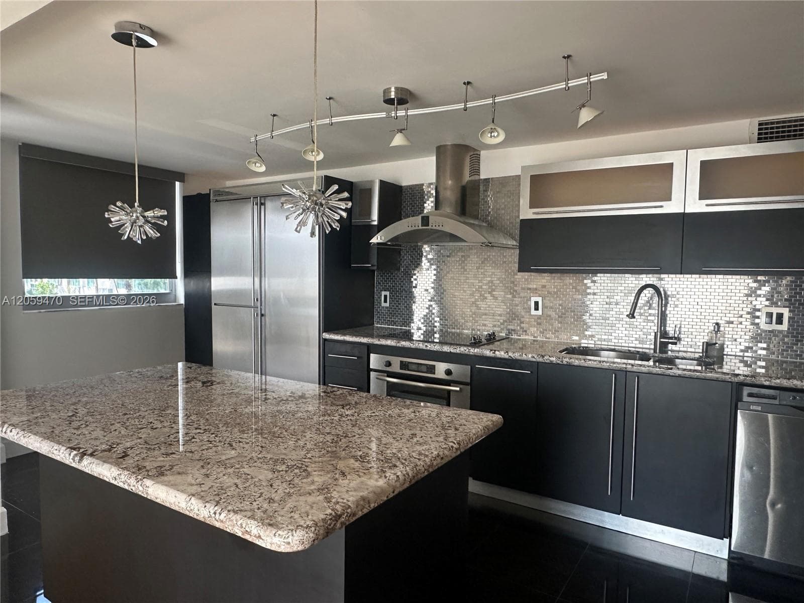 MANATEE CONDO · #212 in Surfside - Photo 9