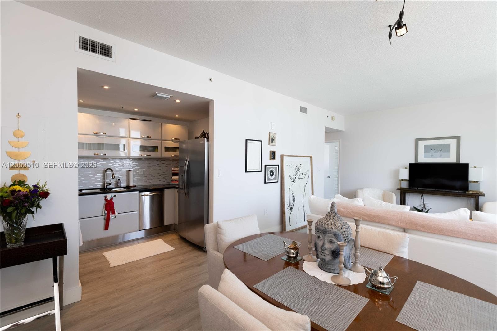 REGATTA AT INDIAN CREEK · #510 in Miami Beach - Photo 8