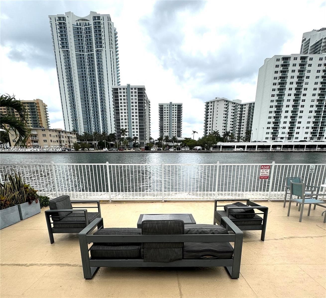 OCEANVIEW PARK CONDO · #716 in Hallandale Beach - Photo 27