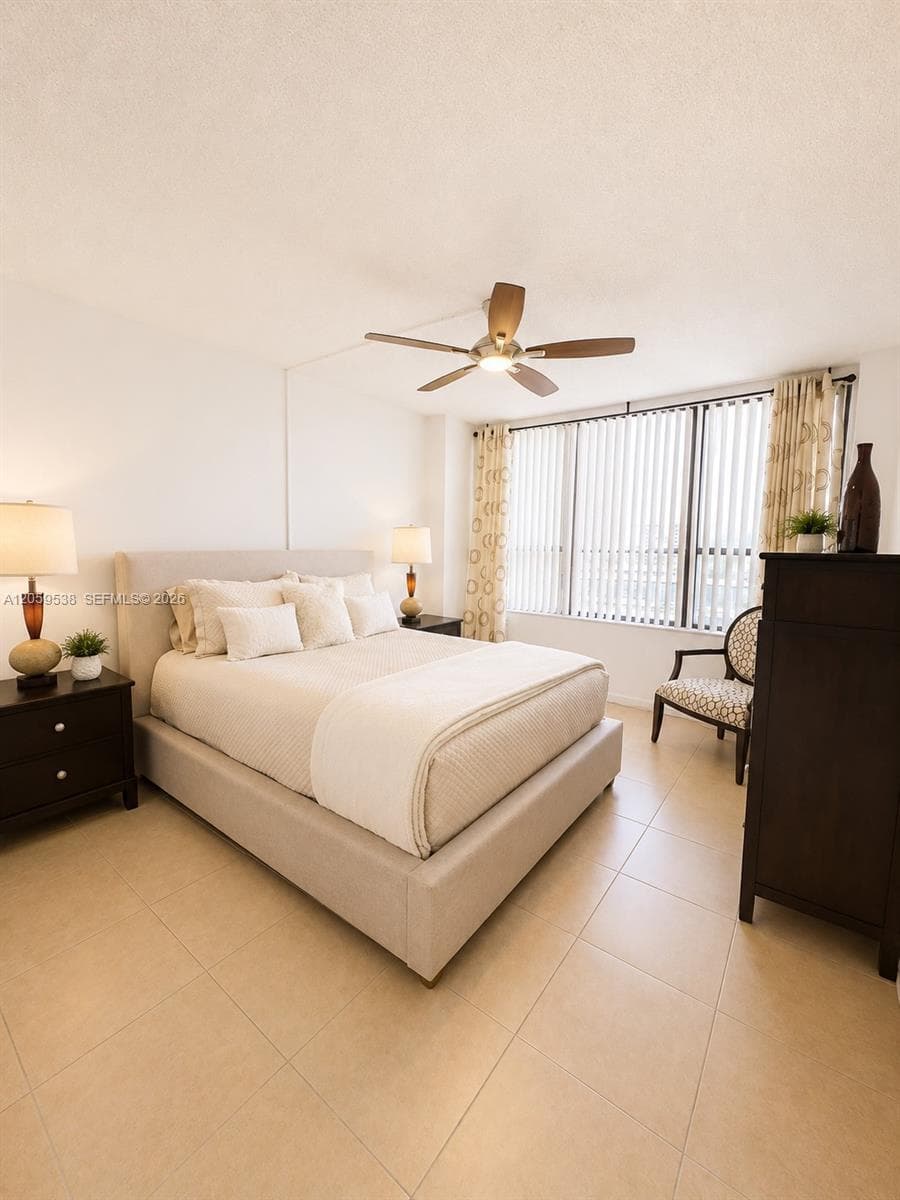 ALEXANDER TOWERS · #401 in Hollywood - Photo 6