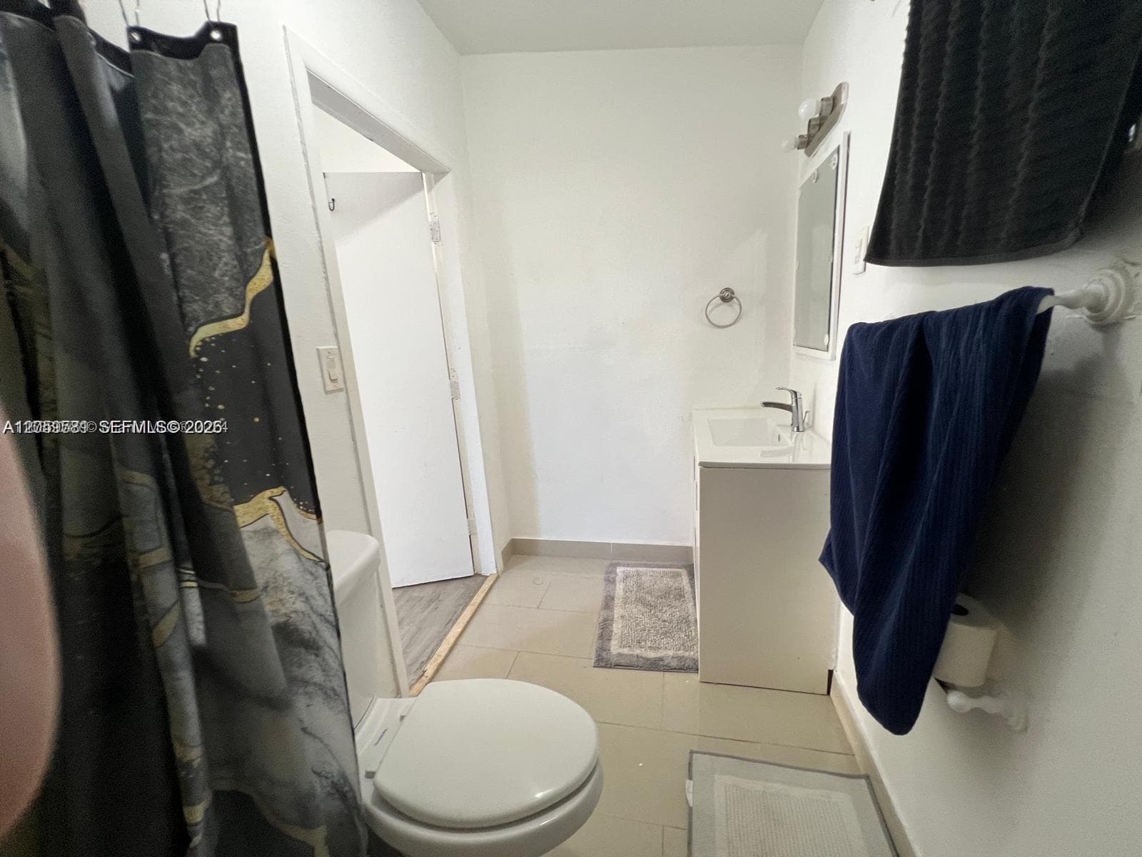 2126 Arthur St photo 10