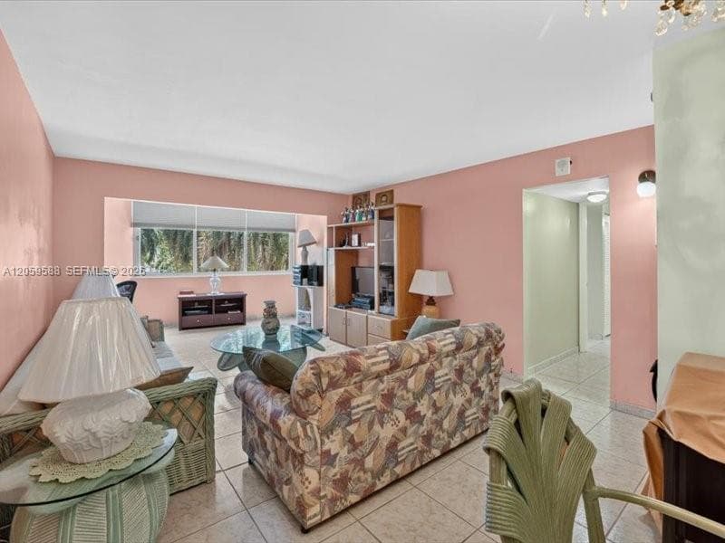 BURLEIGH HOUSE · #331 in Miami Beach - Photo 23