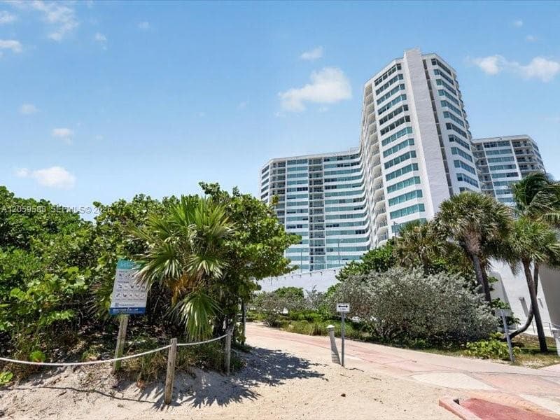 BURLEIGH HOUSE · #331 in Miami Beach - Photo 95