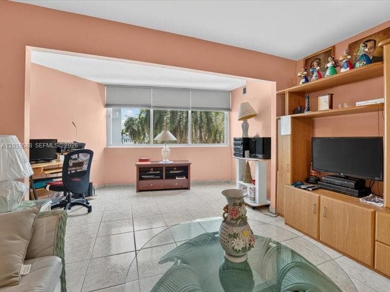 BURLEIGH HOUSE · #331 in Miami Beach - Photo 17