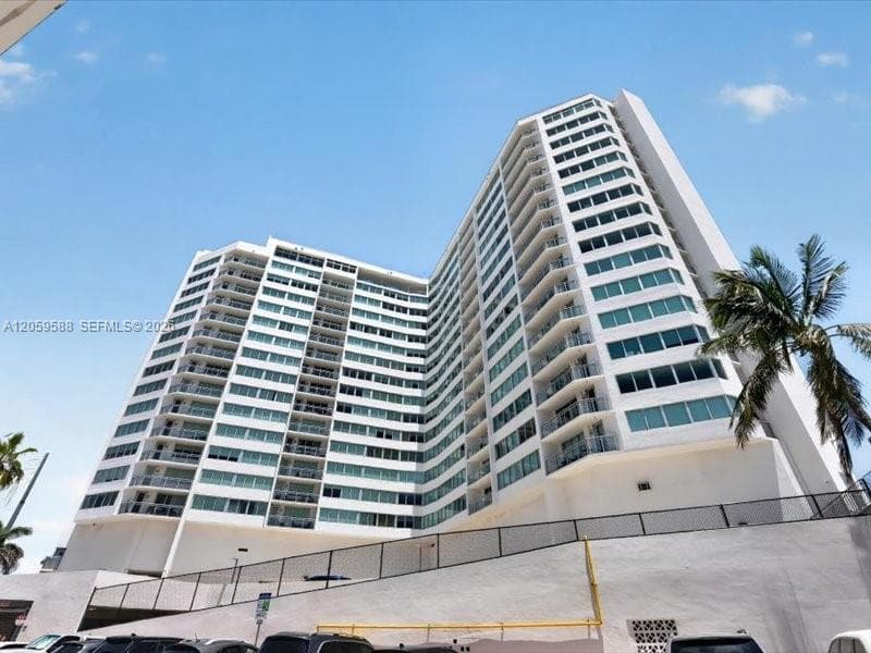 BURLEIGH HOUSE · #331 in Miami Beach - Photo 49