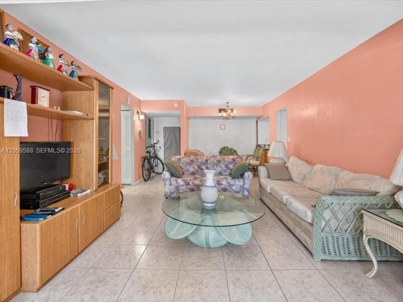 BURLEIGH HOUSE · #331 in Miami Beach - Photo 11