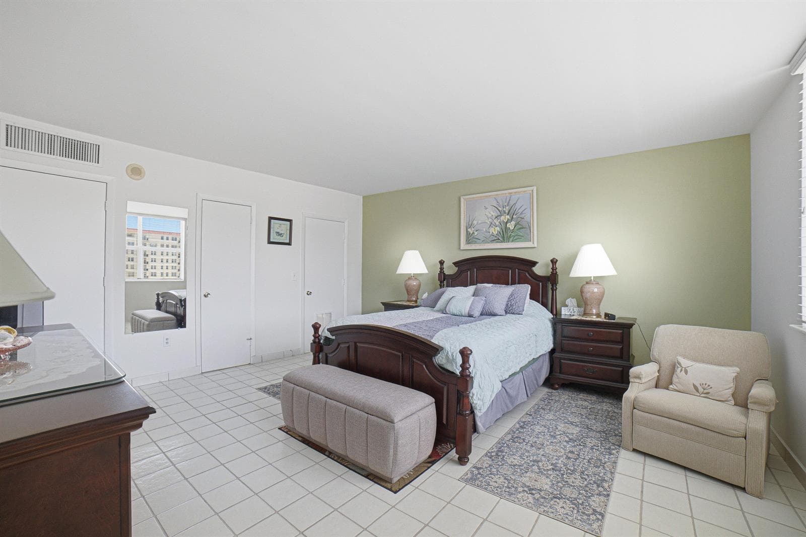 Bedroom2