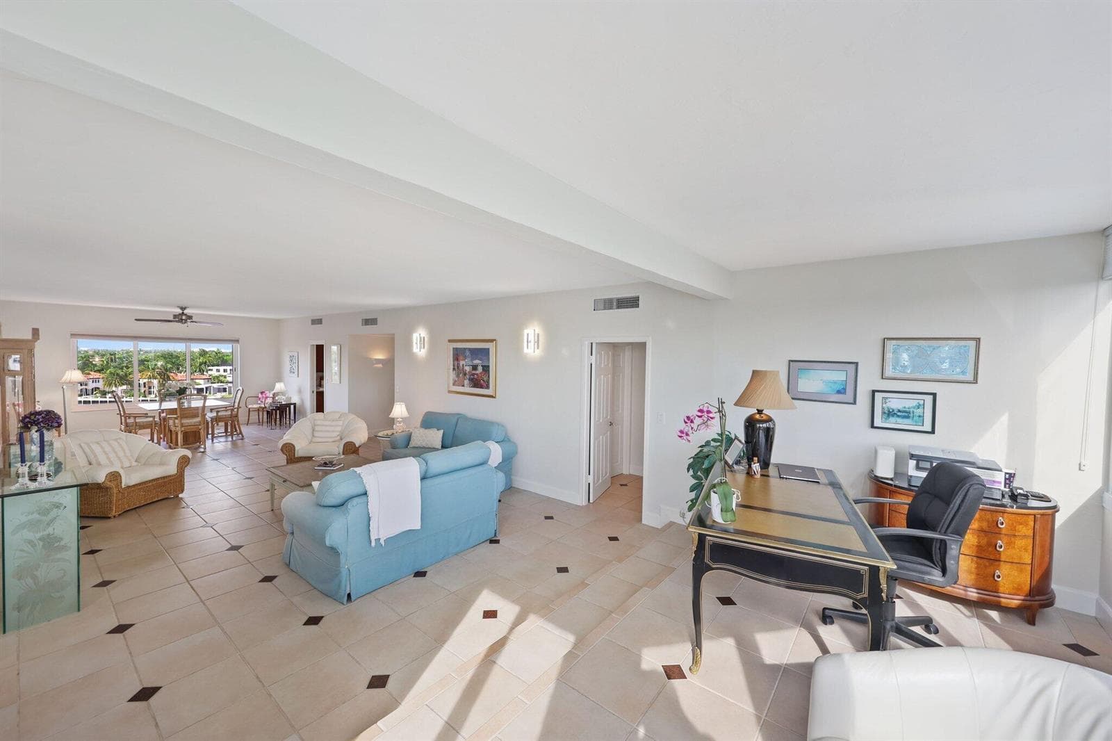 333 Sunset Dr - 11.jpg-SMALL
