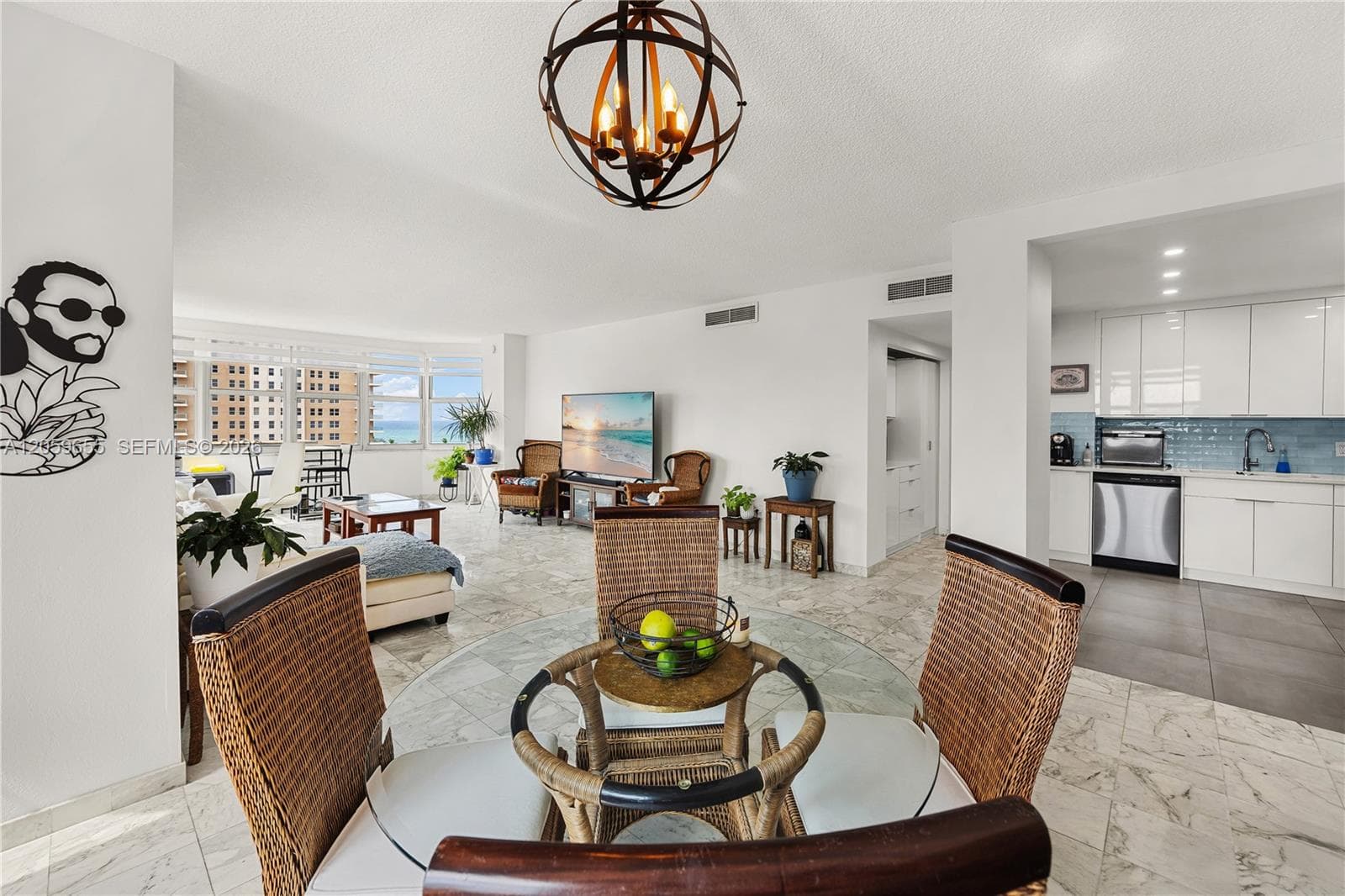 THE HEMISPHERES · #5F in Hallandale Beach - Photo 1