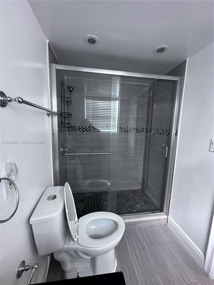 GOLDEN SURF TOWERS CONDO · #512 in Hallandale Beach - Photo 7