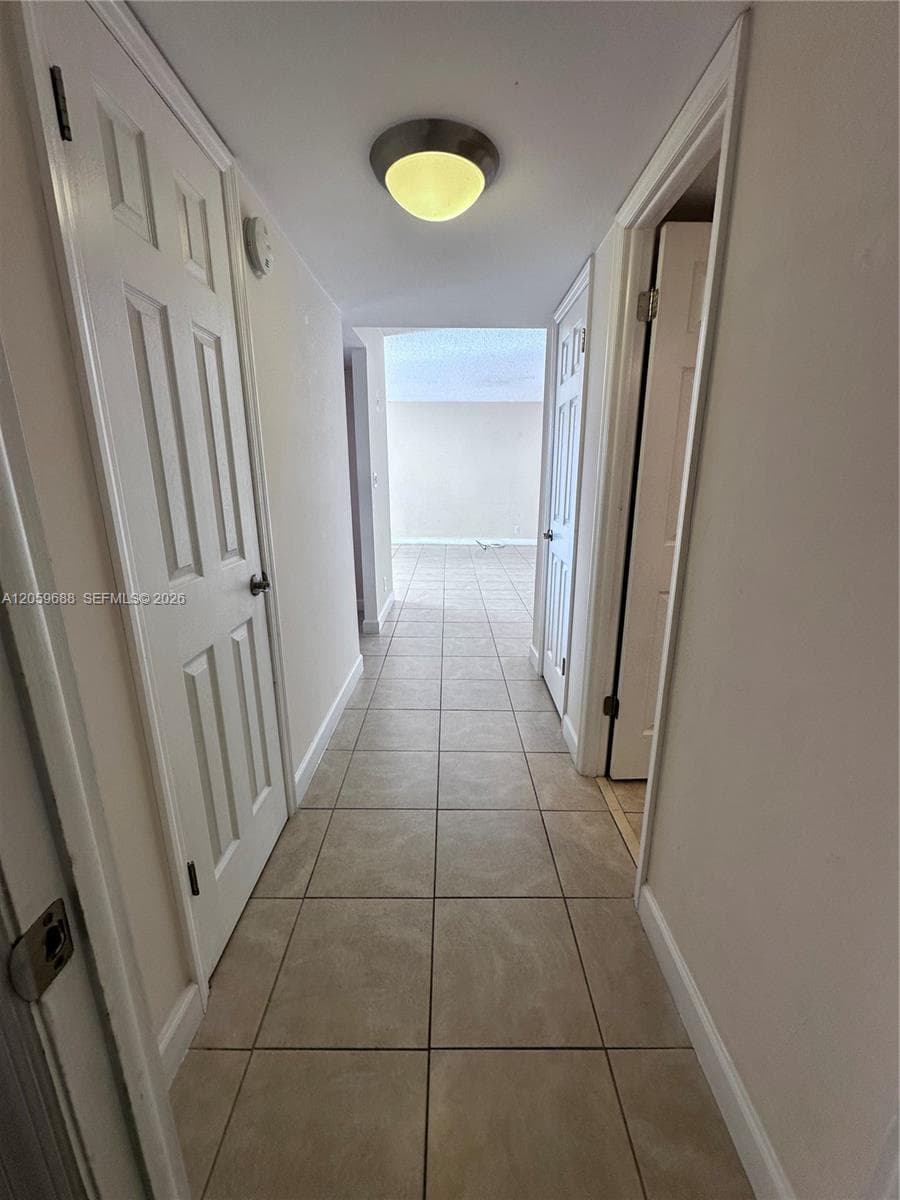 GOLDEN SURF TOWERS CONDO · #512 in Hallandale Beach - Photo 4