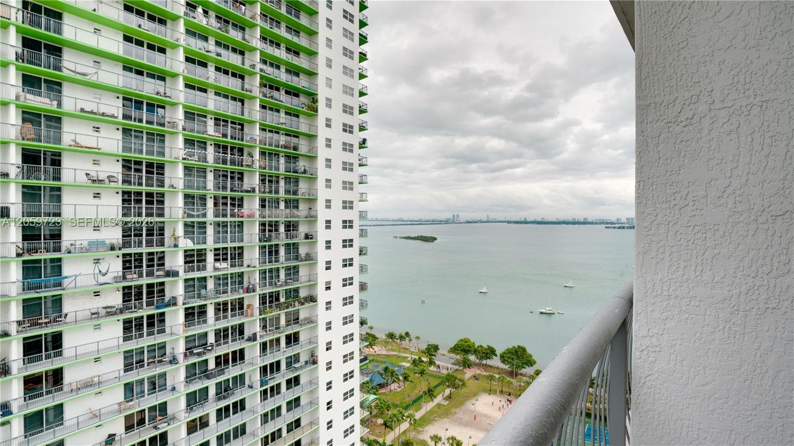 Opera Tower · #2507 in Miami - Photo 11