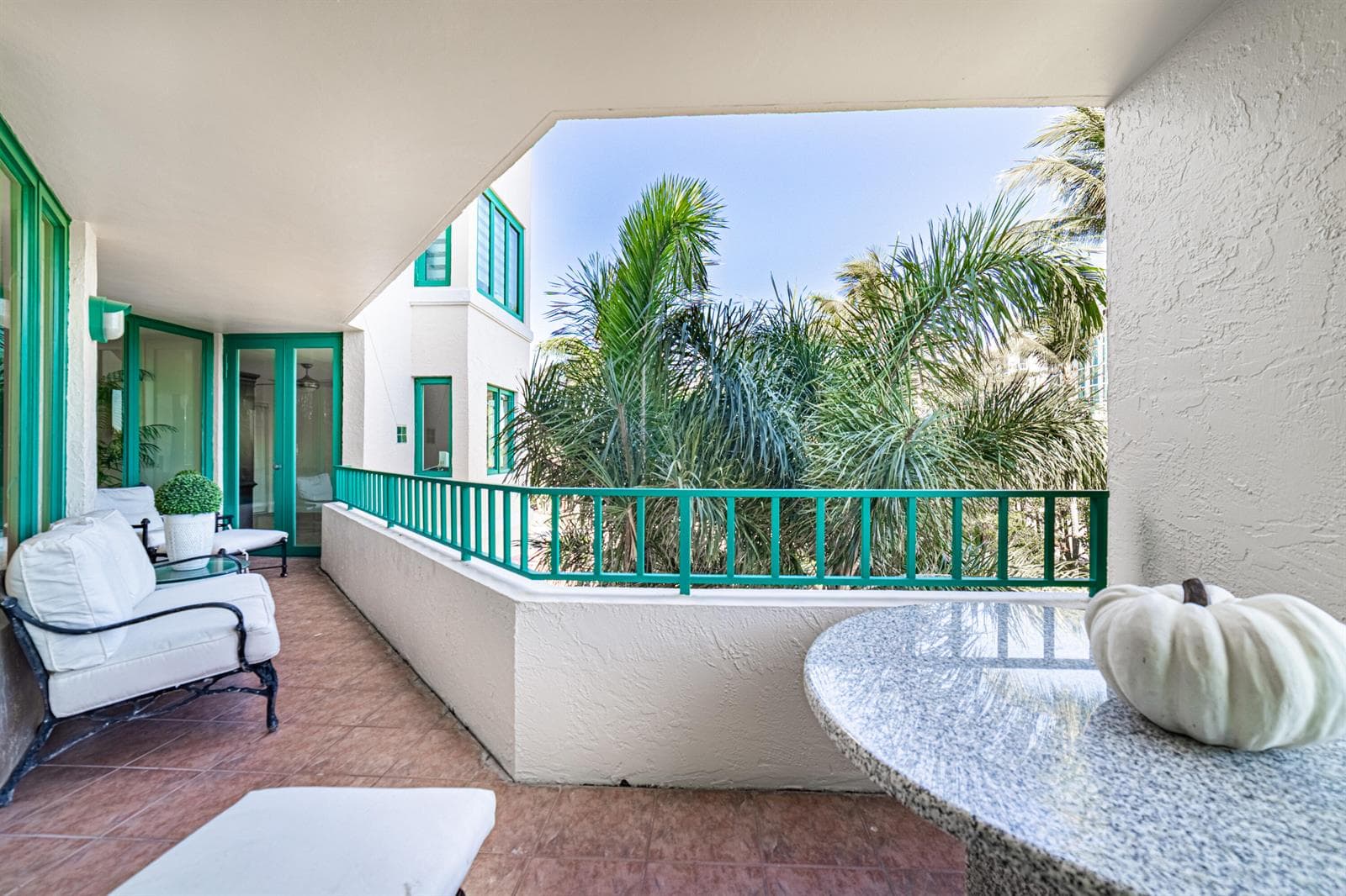 Balcony-D