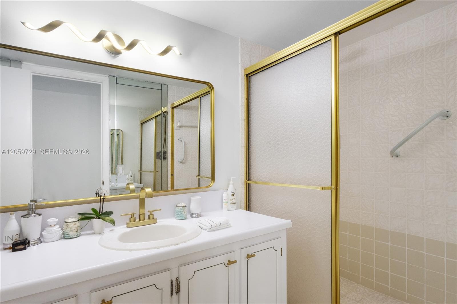 PLAZA TOWERS SOUTH CONDO · #407 in Hallandale Beach - Photo 17