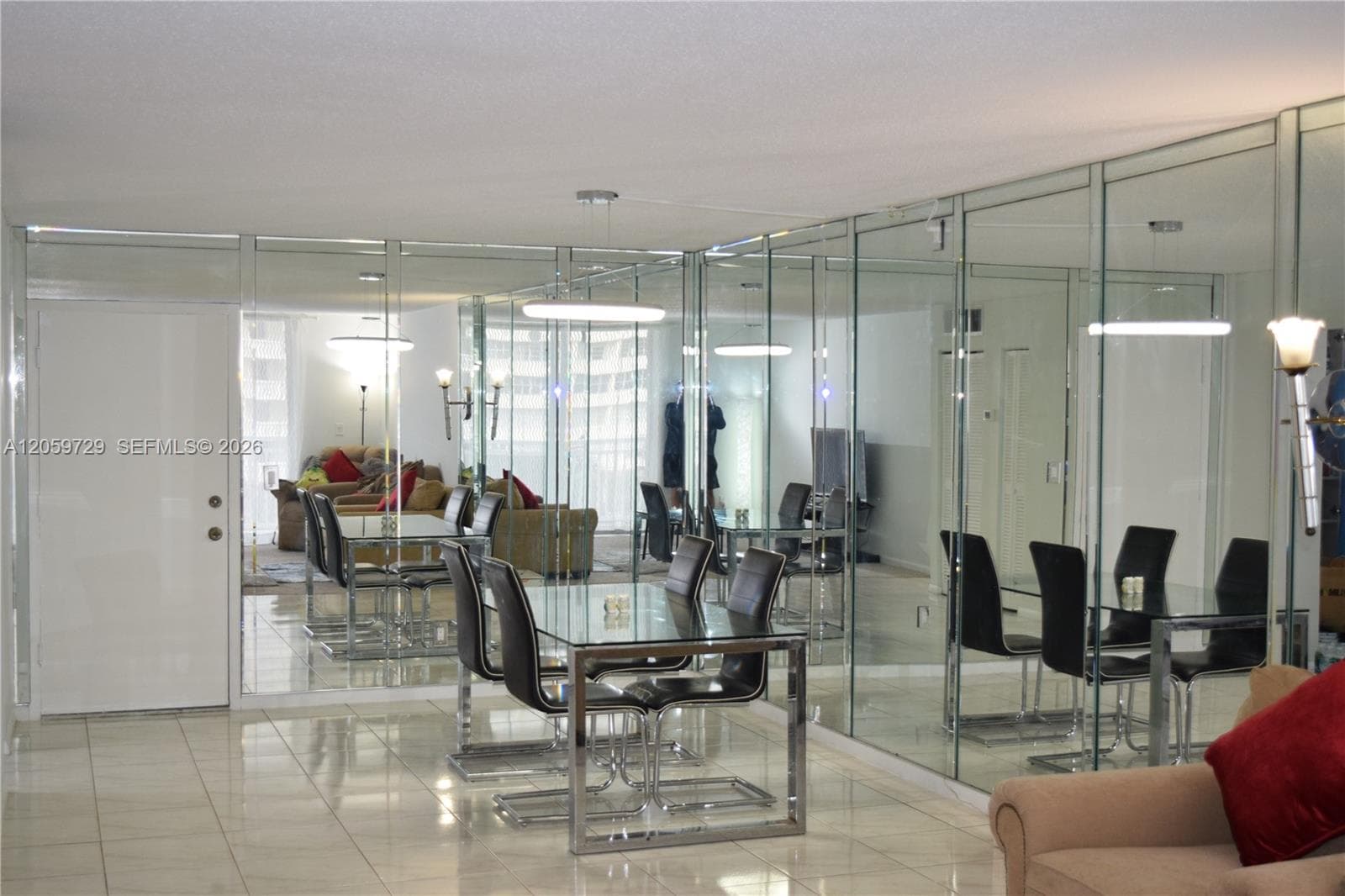 PLAZA TOWERS SOUTH CONDO · #407 in Hallandale Beach - Photo 9