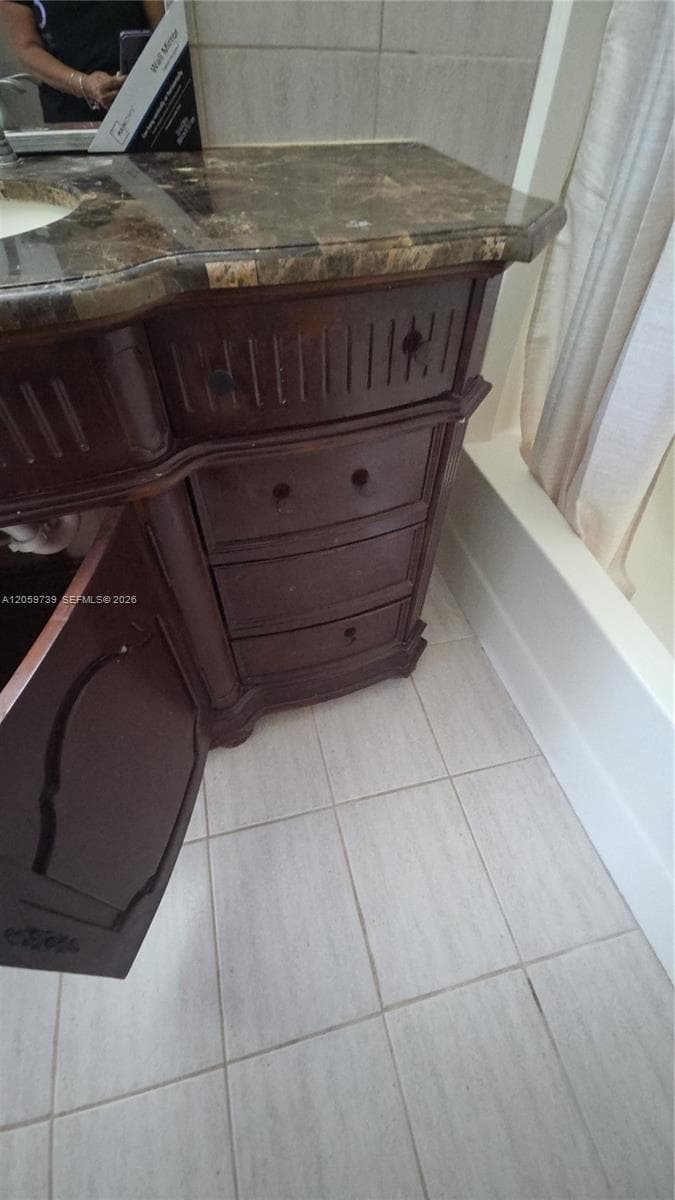 BLEAU FONTAINE CONDO #ONE · #202 in Miami - Photo 5