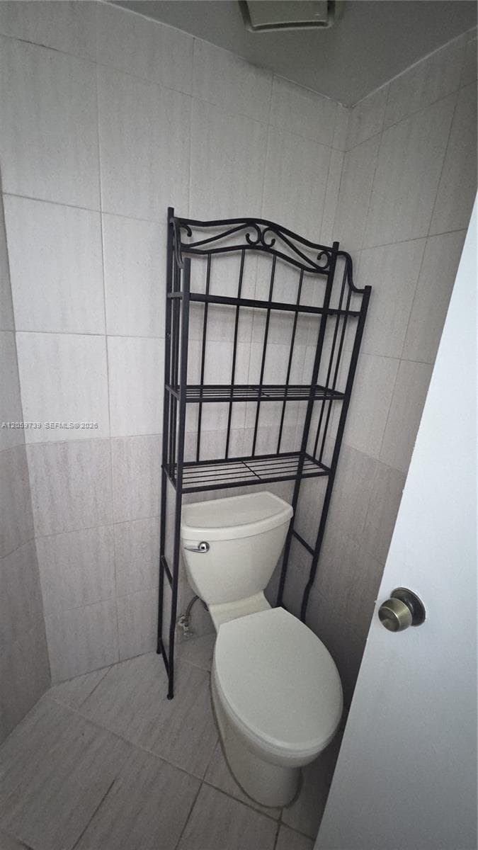 BLEAU FONTAINE CONDO #ONE · #202 in Miami - Photo 4