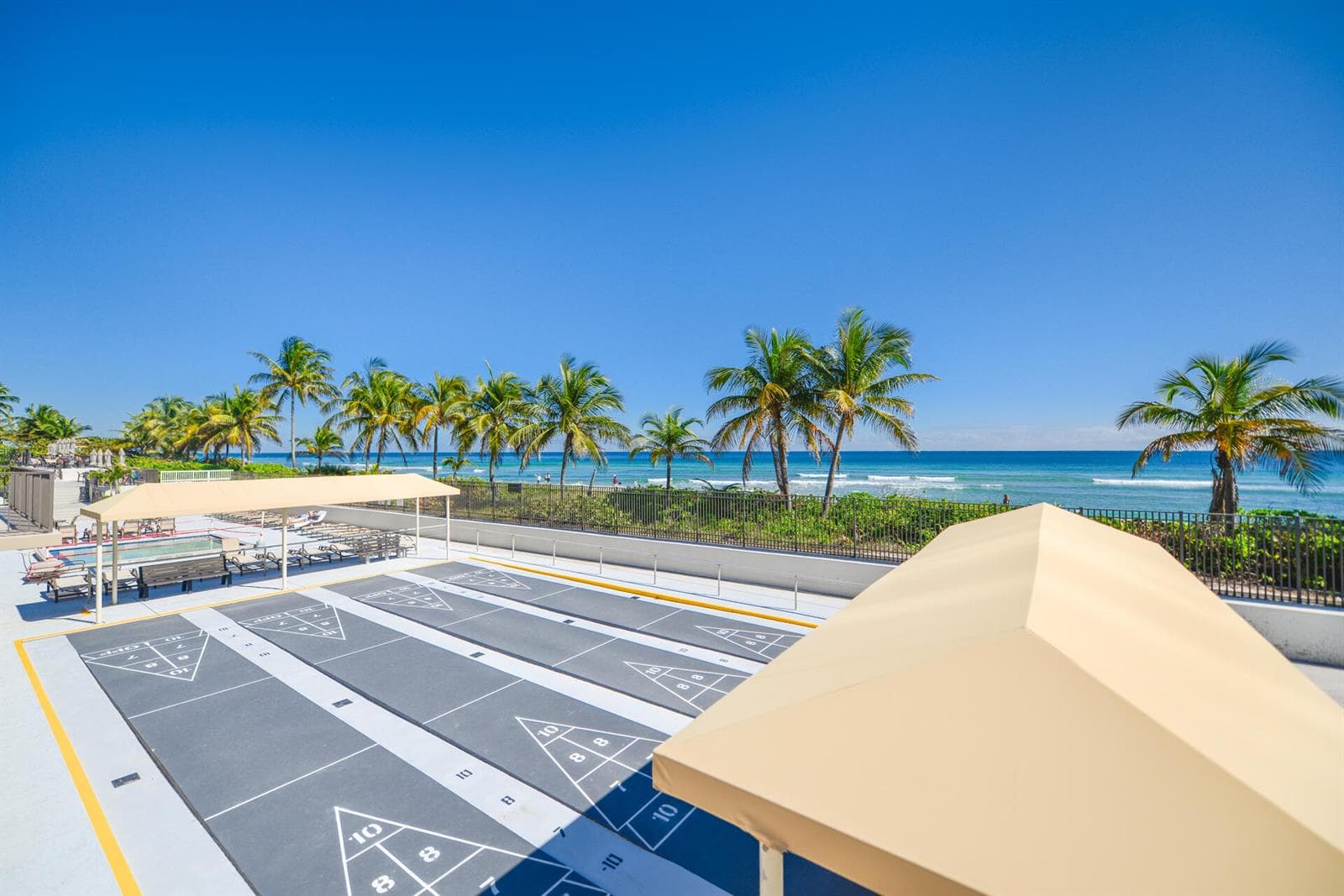 35 hemisphere Bay South Hallandale Beach