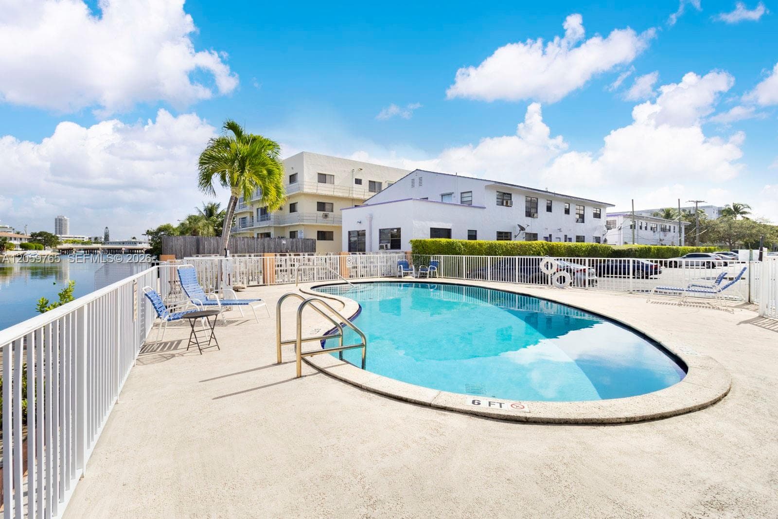 RIVE MARSEILLES CONDO · #101 in Miami Beach - Photo 9