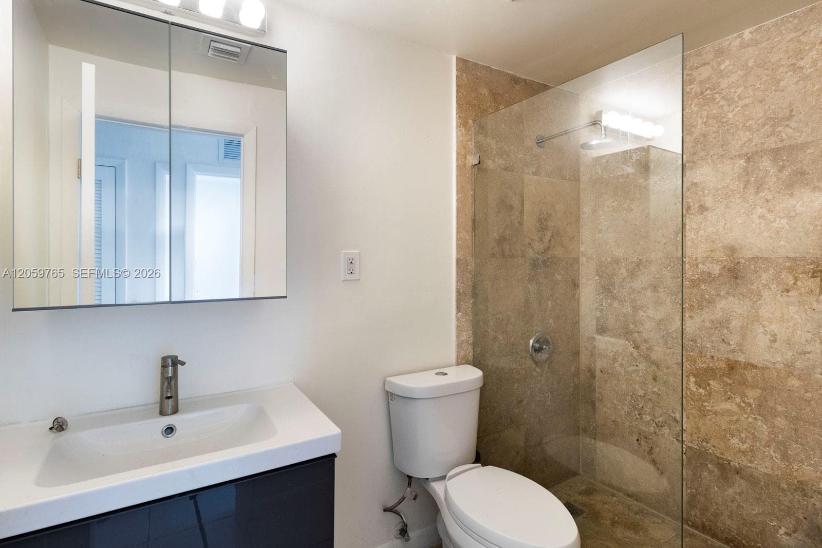RIVE MARSEILLES CONDO · #101 in Miami Beach - Photo 8