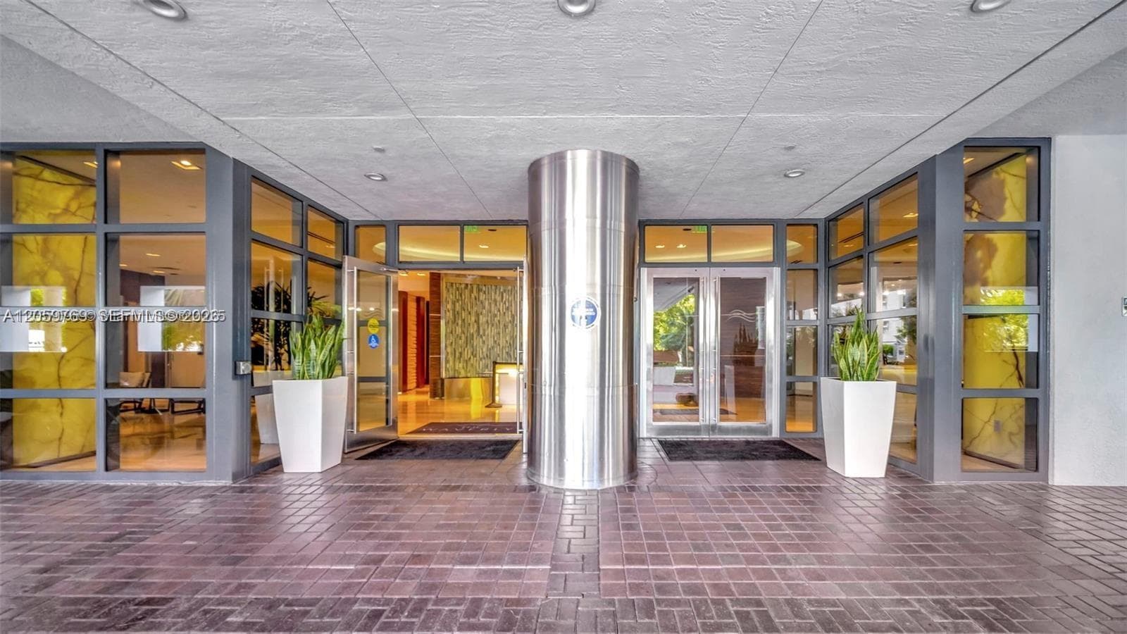 THE WAVERLY AT SOUTH BEAC · #2601 in Miami Beach - Photo 33